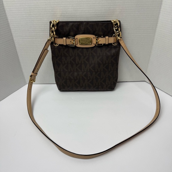 Michael Kors Dark Brown Crossbody Bag with Gold Chain - Picture 2 of 5